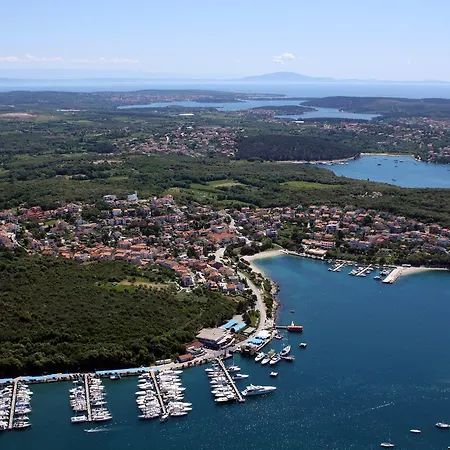 Levak - Apt.3 Apartmán Pjescana Uvala