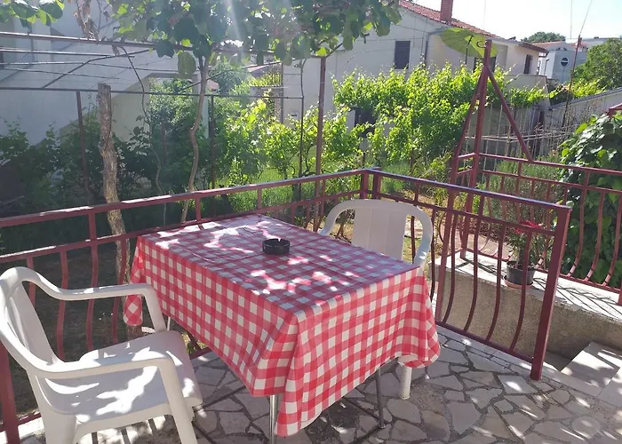 Levak - Apt.3 Pjescana Uvala