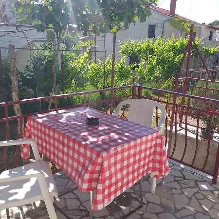 Levak - Apt.3 Pjescana Uvala