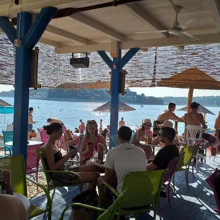 Levak - Apt.3 * Pjescana Uvala